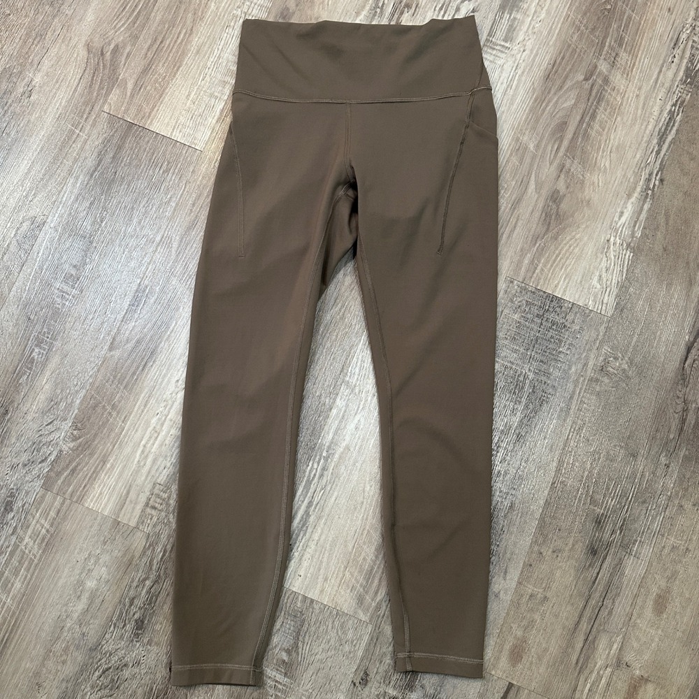 Lululemon Wunder Train High Rise Tight Pockets 25" Women 8 LW5EPSS